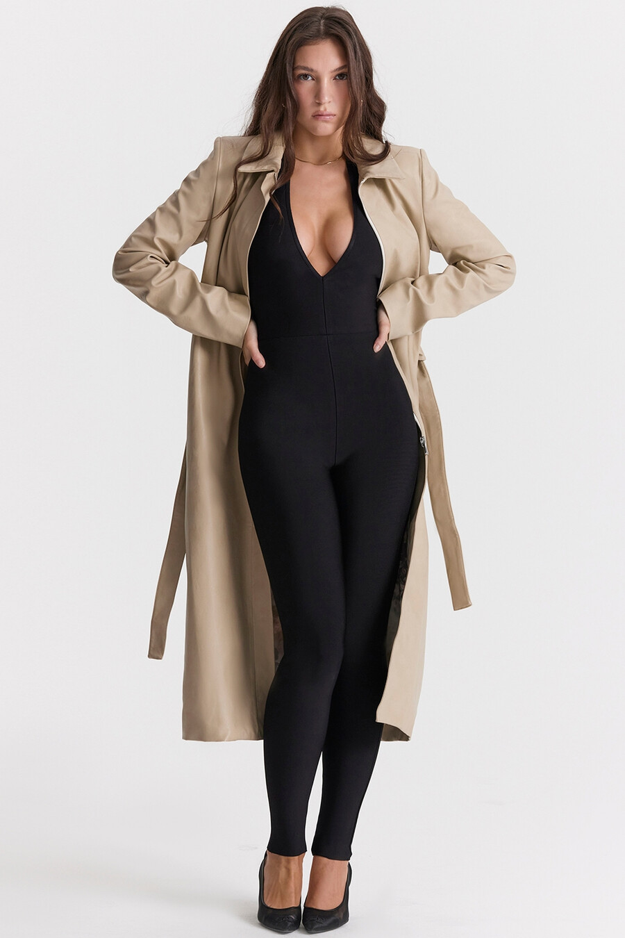 trench in pelle vegana beige
