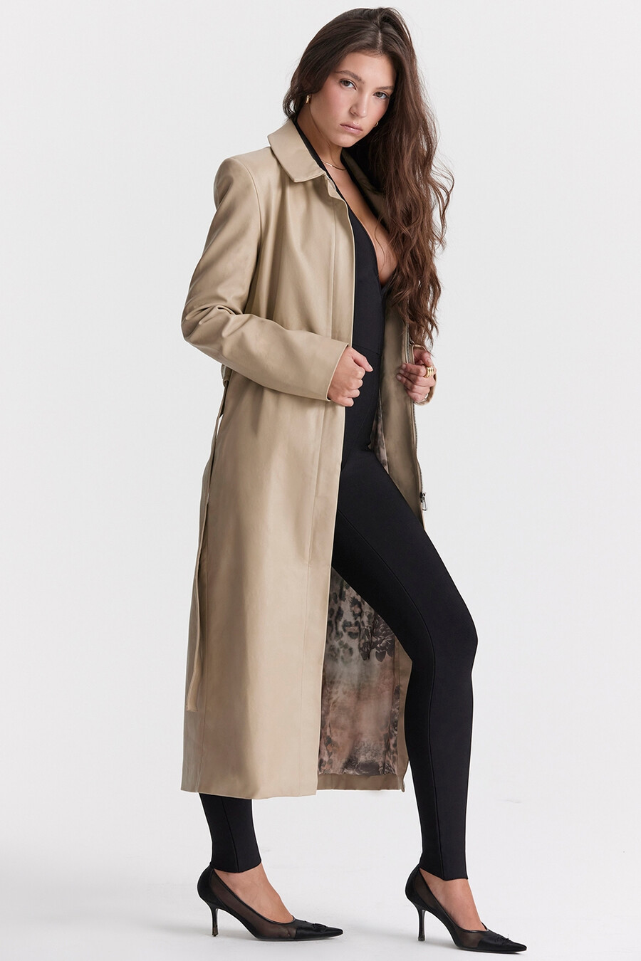 trench in pelle vegana beige