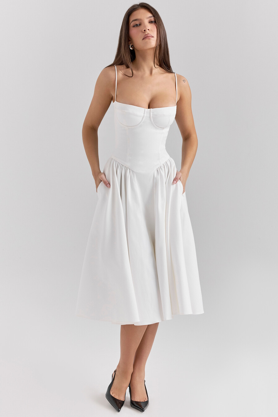 abito midi con corsetto bianco