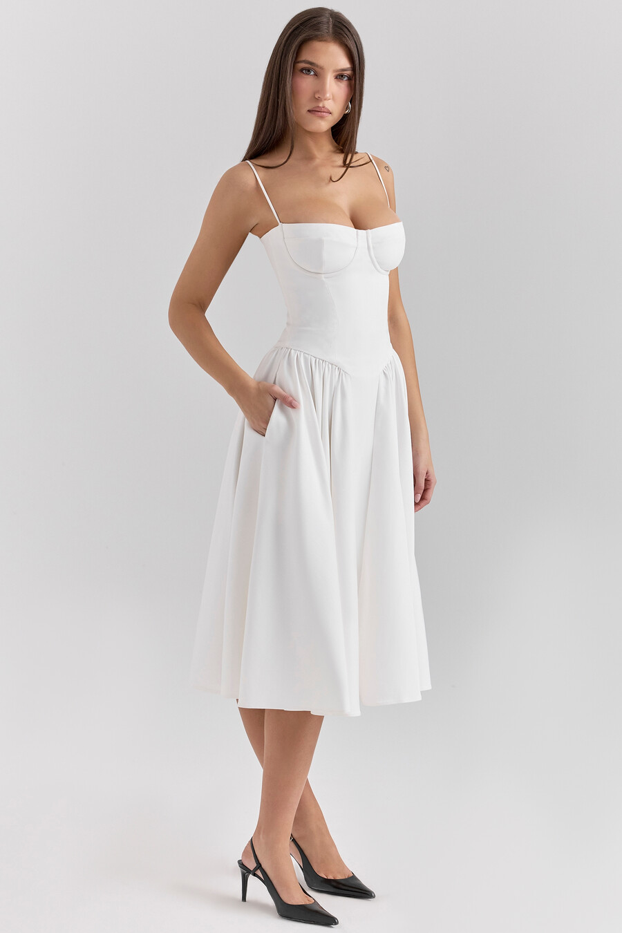 abito midi con corsetto bianco