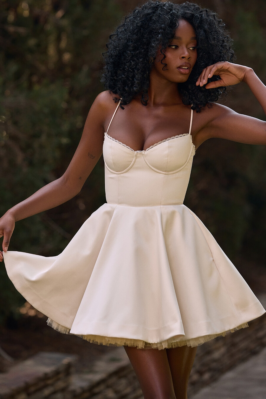mini abito in tulle color crema vintage