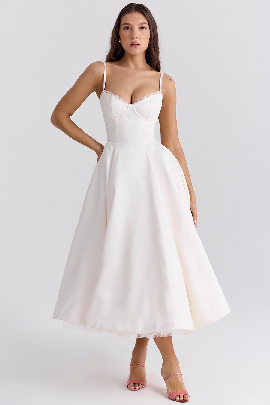 abito midi in tulle bianco