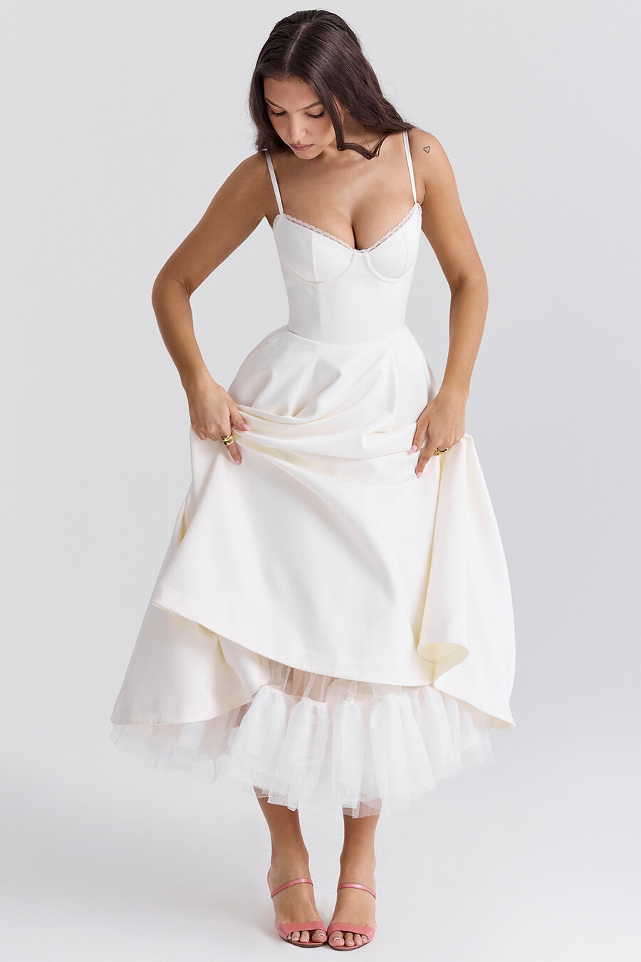 abito midi in tulle bianco