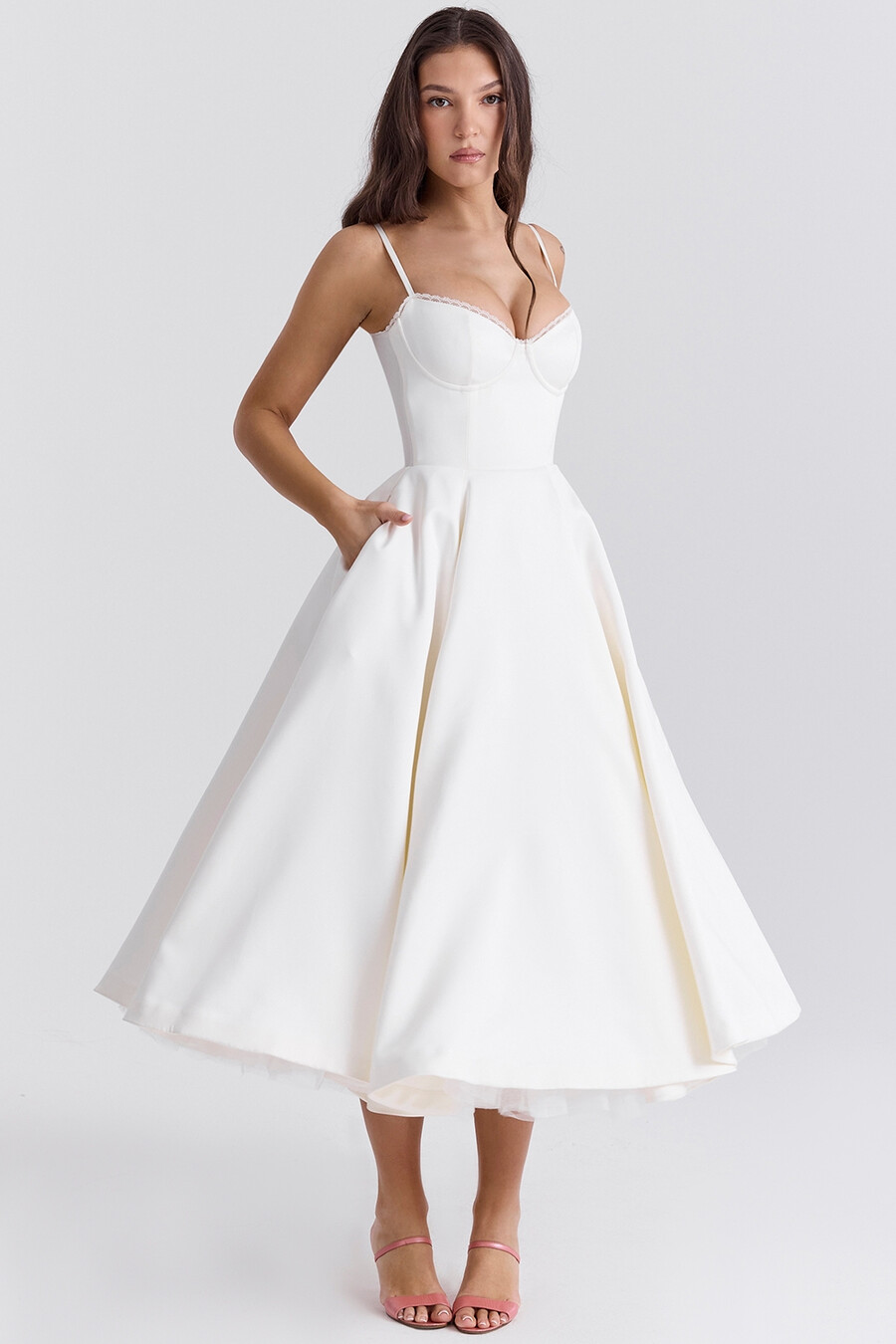 abito midi in tulle bianco