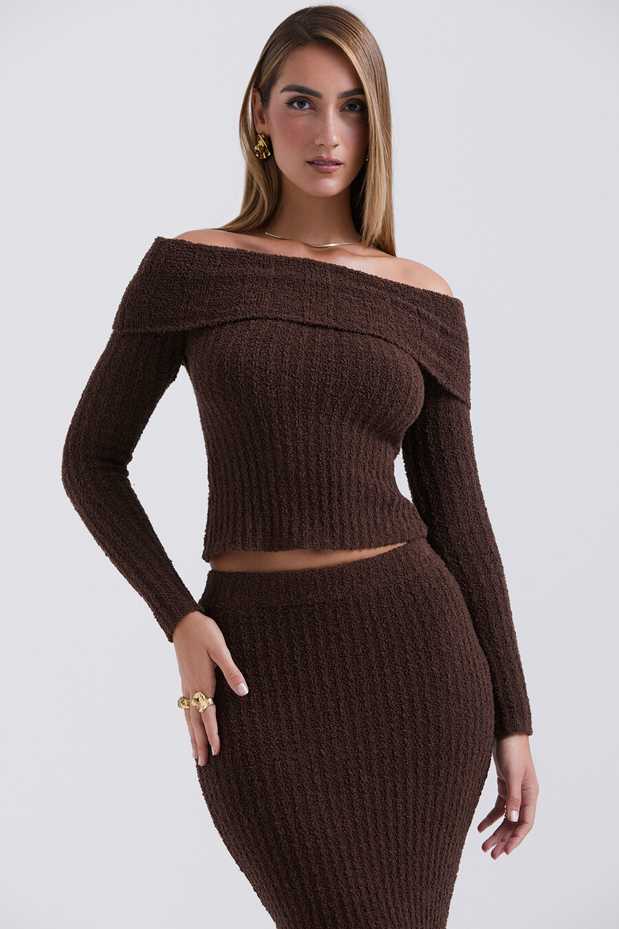 top in maglia bouclé morbida al cioccolato