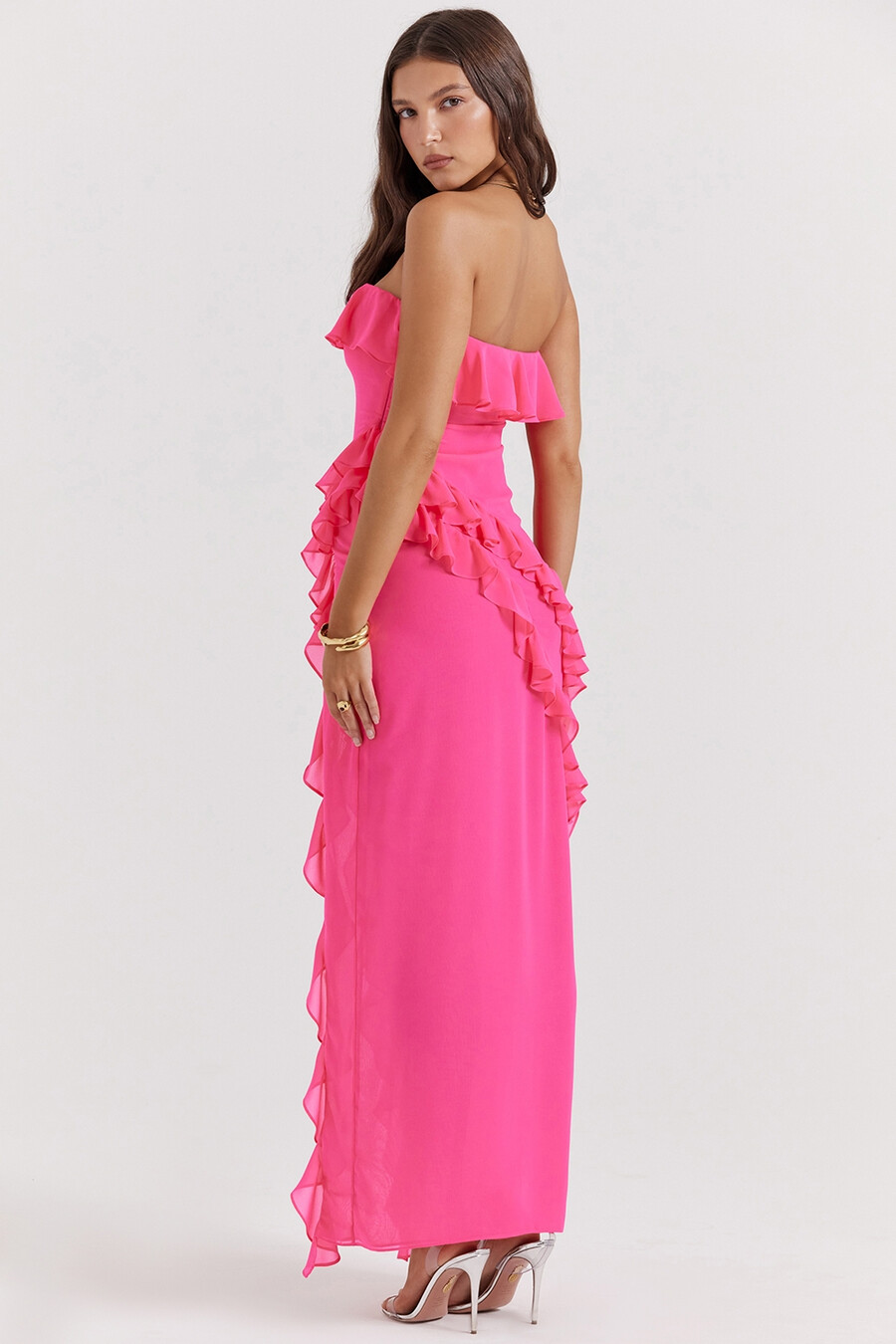 abito lungo fucsia con volant