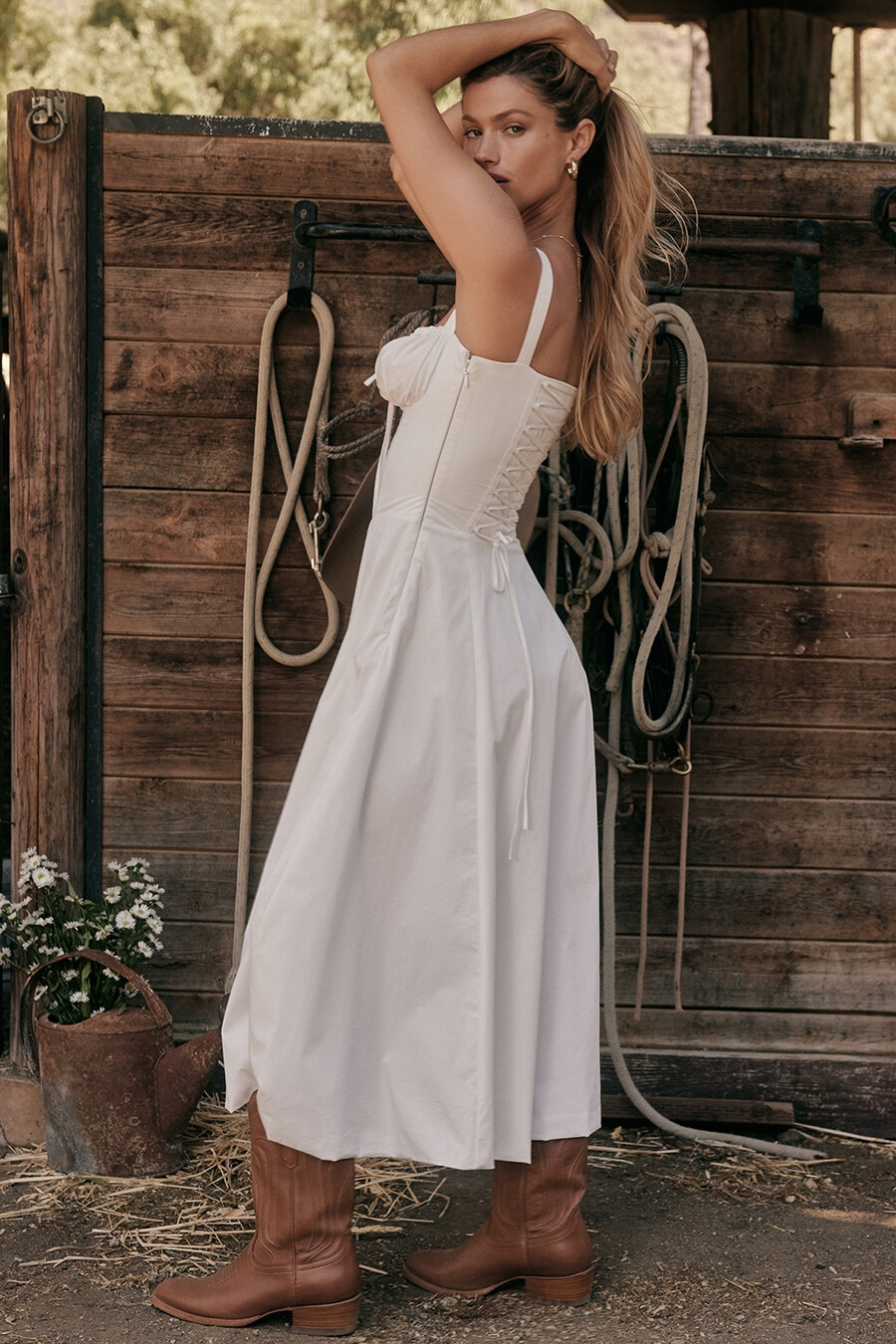abito estivo bustier bianco