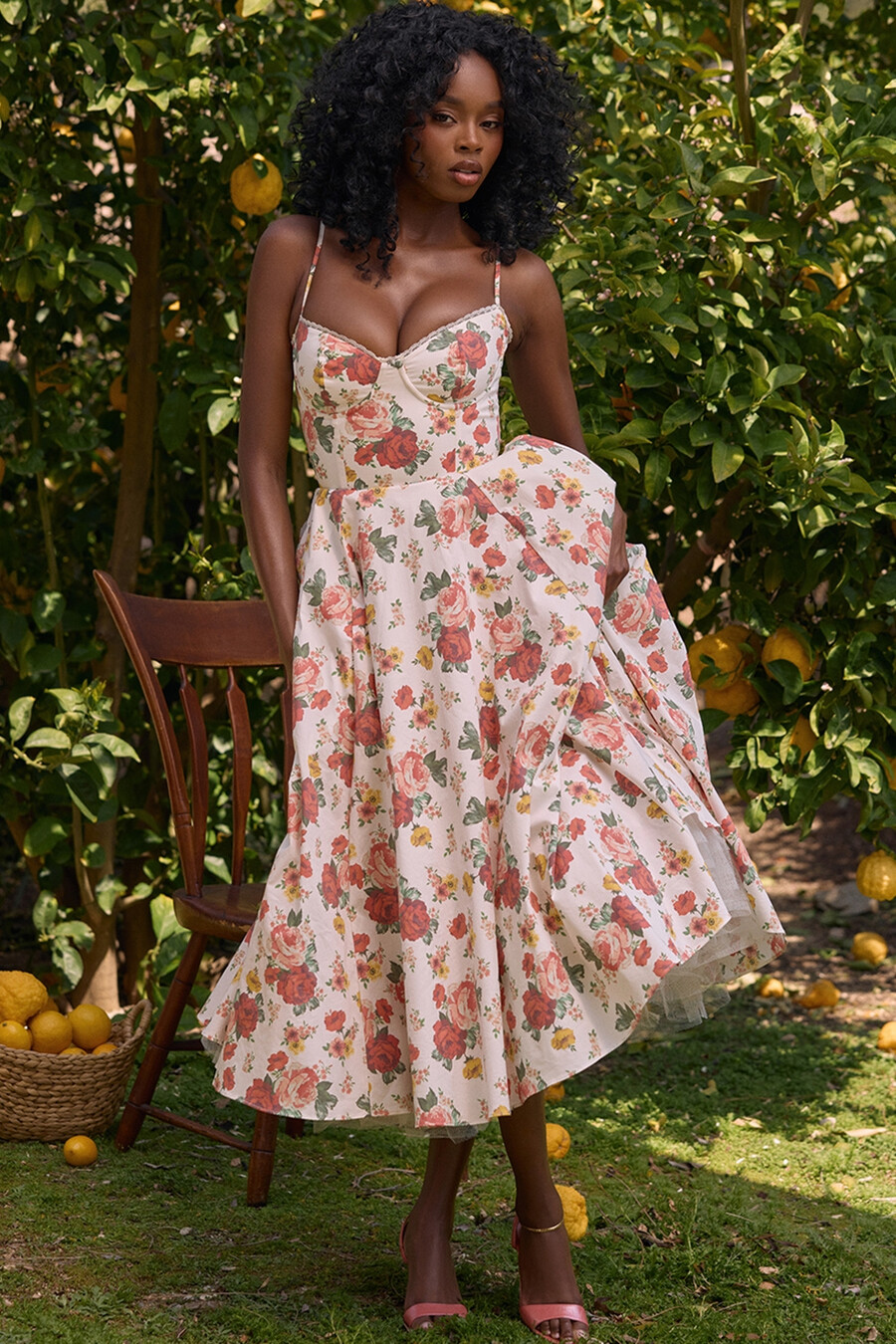 abito midi in tulle con stampa di rose italiane