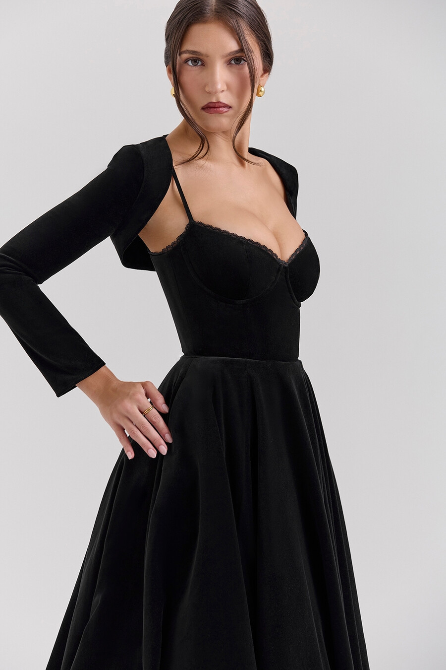 abito midi in tulle di velluto nero bolero