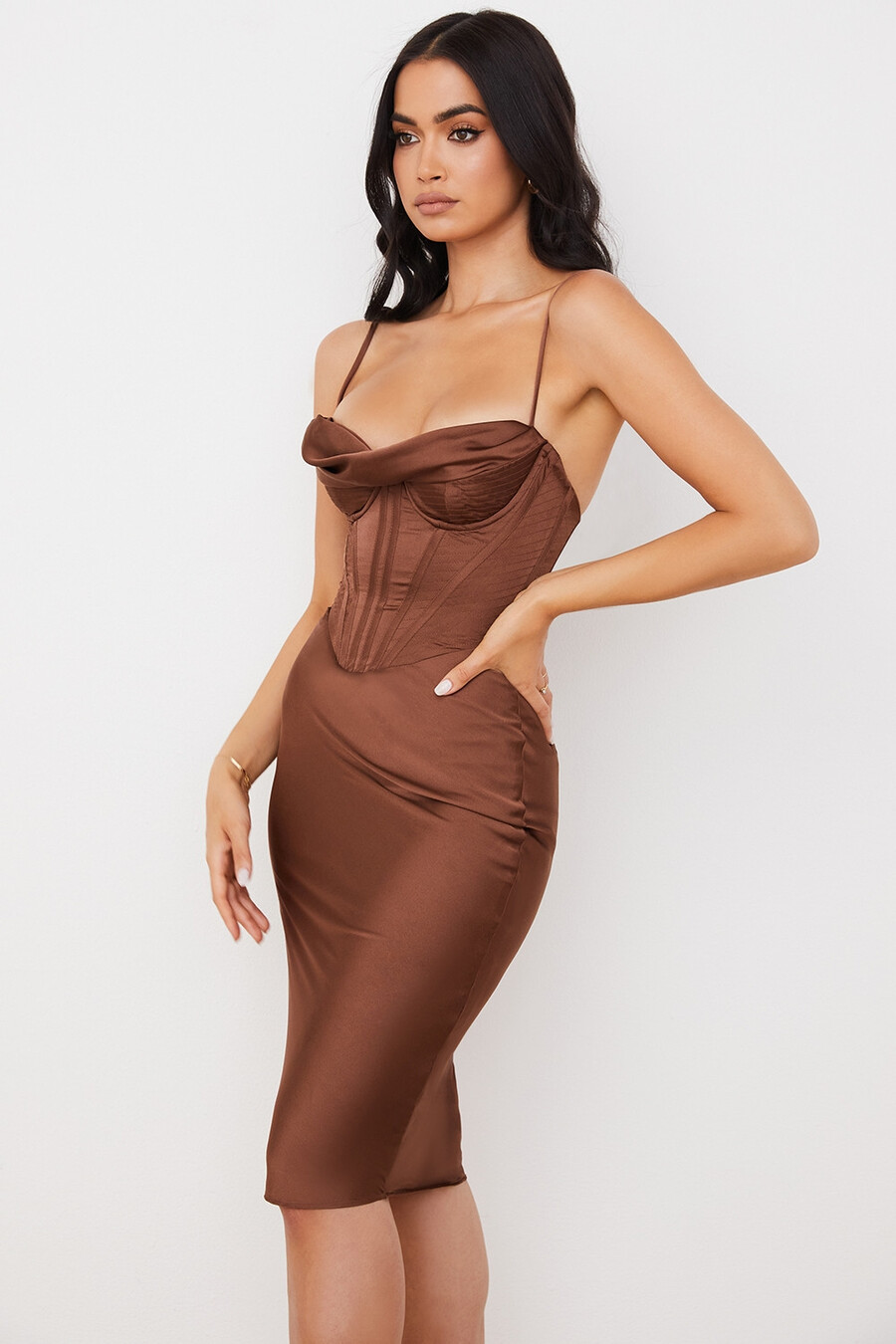abito sottoveste in raso color cioccolato