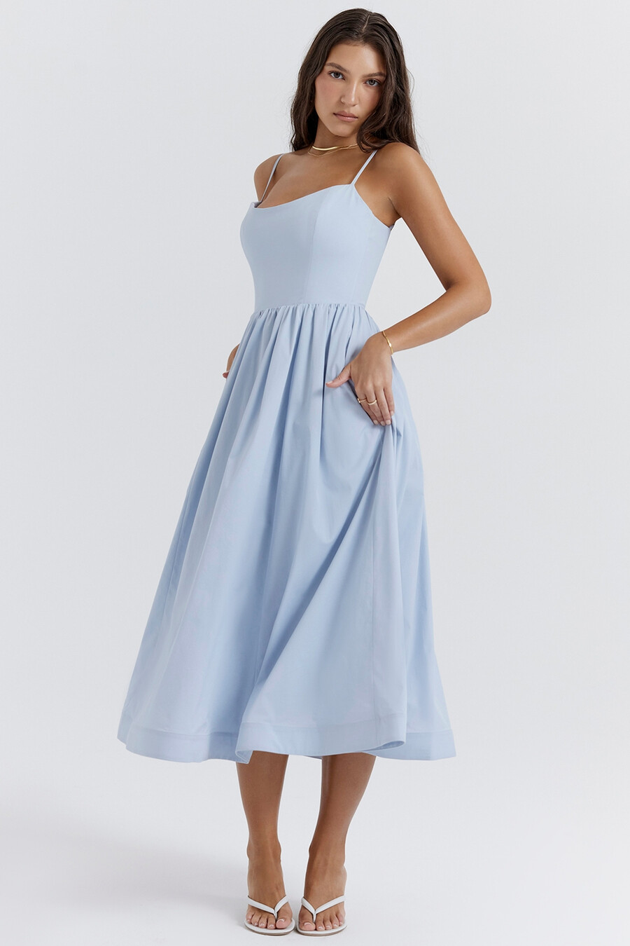 abito estivo con corsetto blu morbido