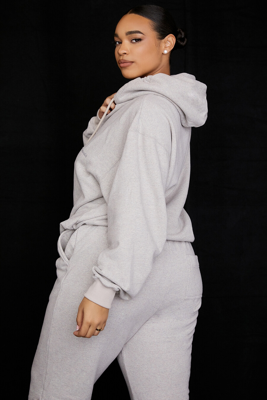 felpa con cappuccio oversize grigio chiaro