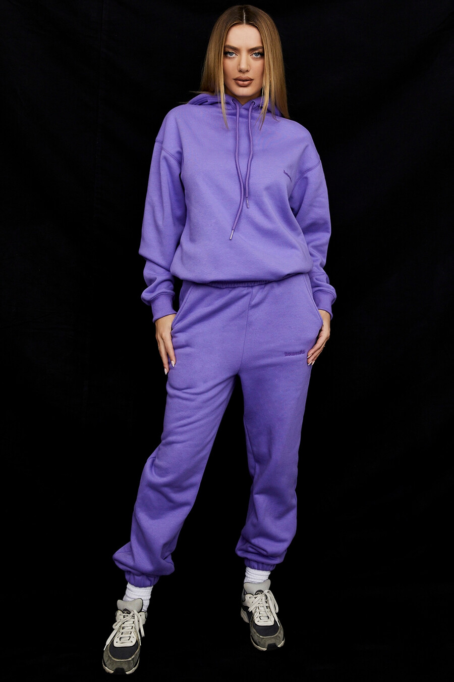 pantaloni da jogging con retro in pile viola