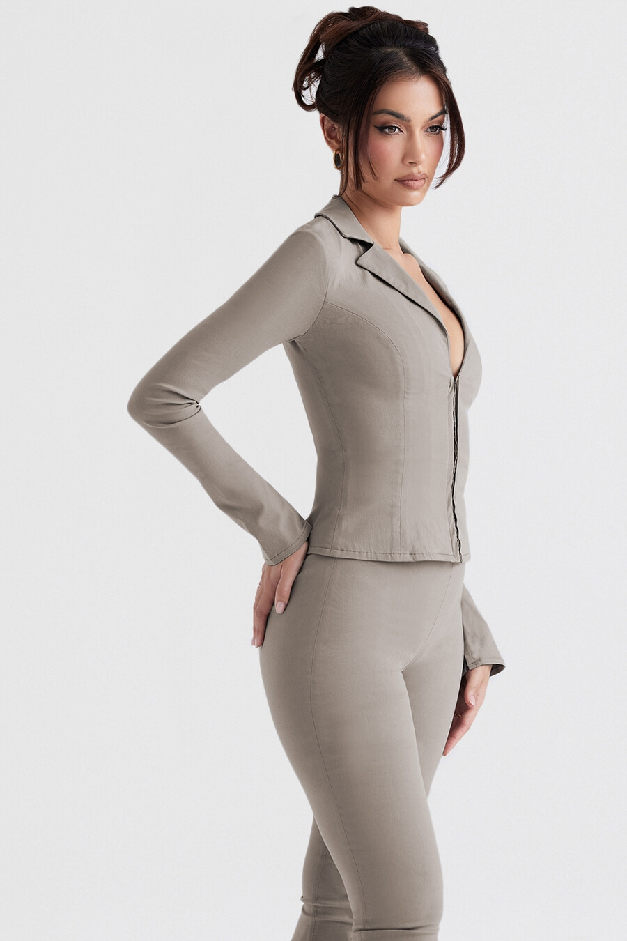 camicia attillata color fumo