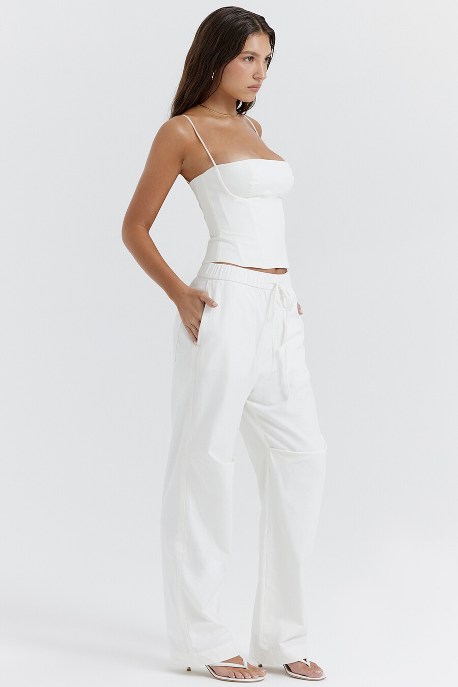 pantaloni cargo bianchi
