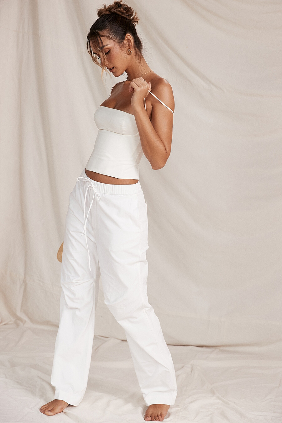 pantaloni cargo bianchi