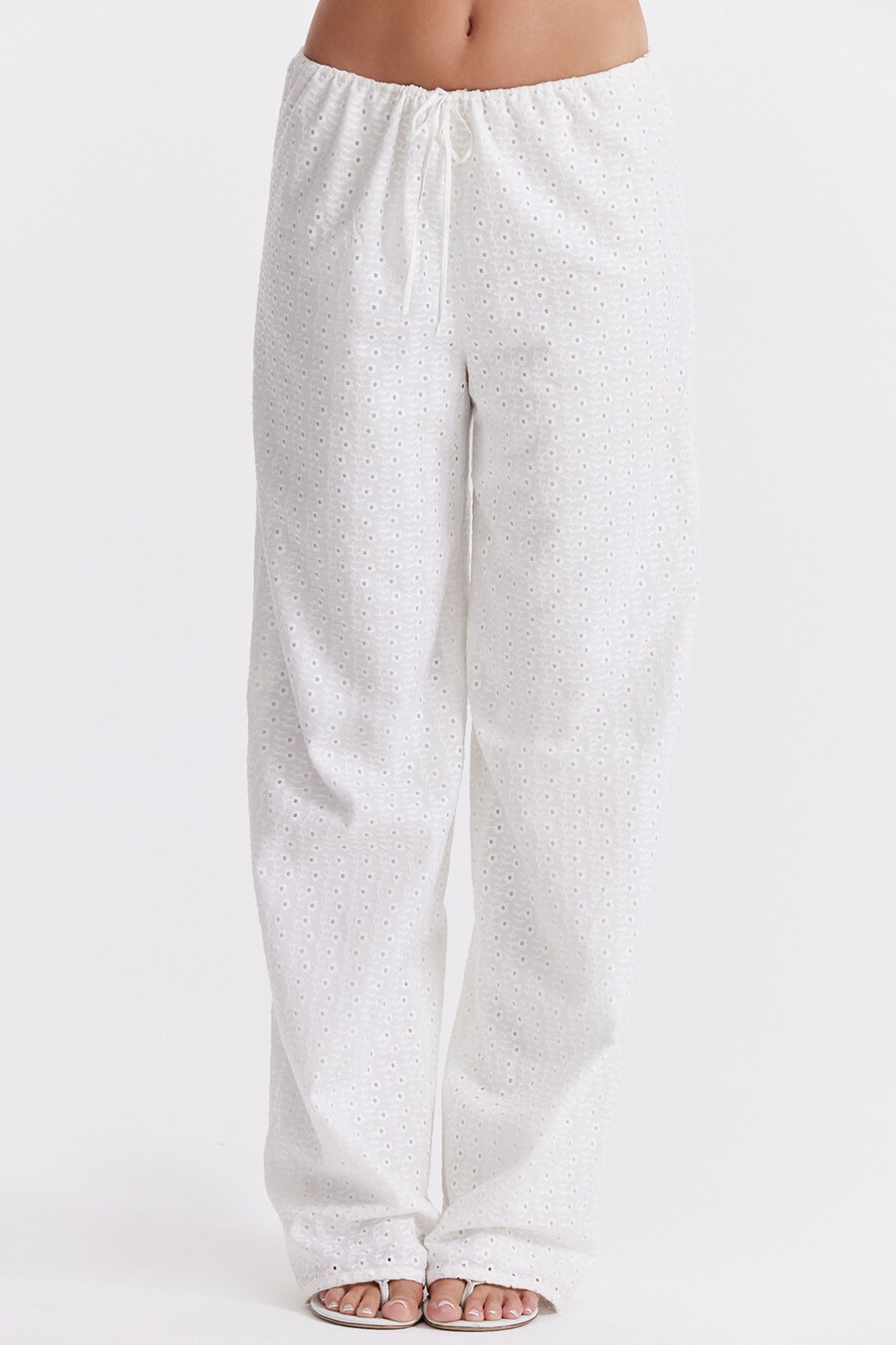 pantaloni bianchi in pizzo inglese